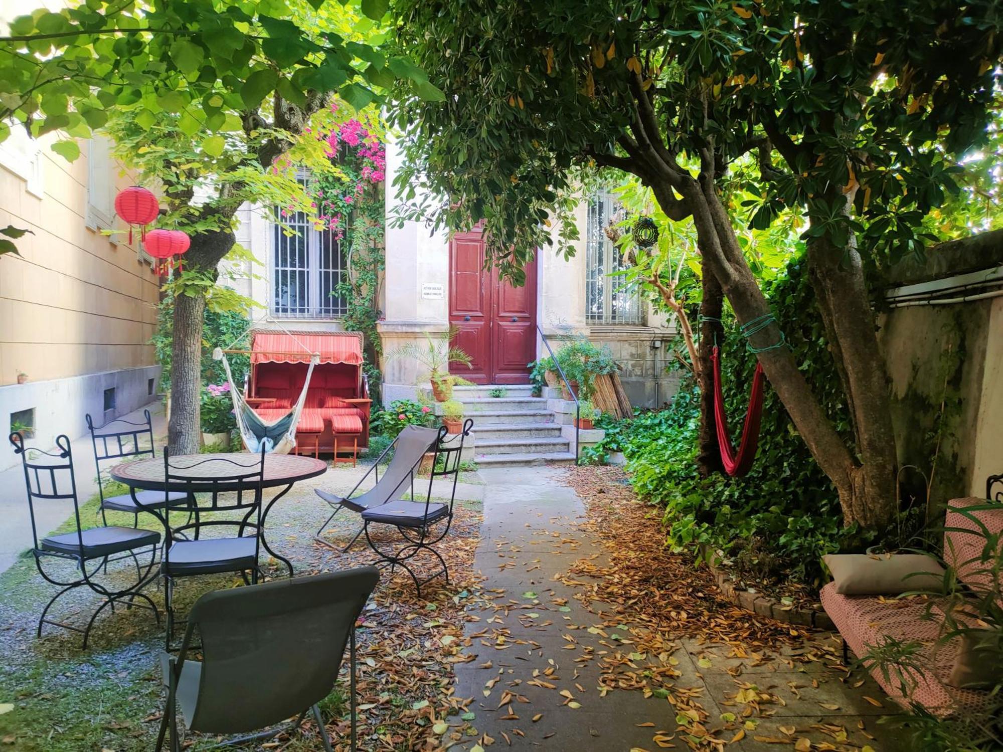 La Maioun Guesthouse Ницца Экстерьер фото
